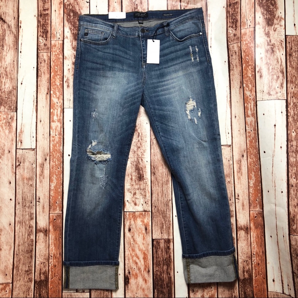 Size 32 Judy Blue Cuffed Jeans - Picture 3 of 8